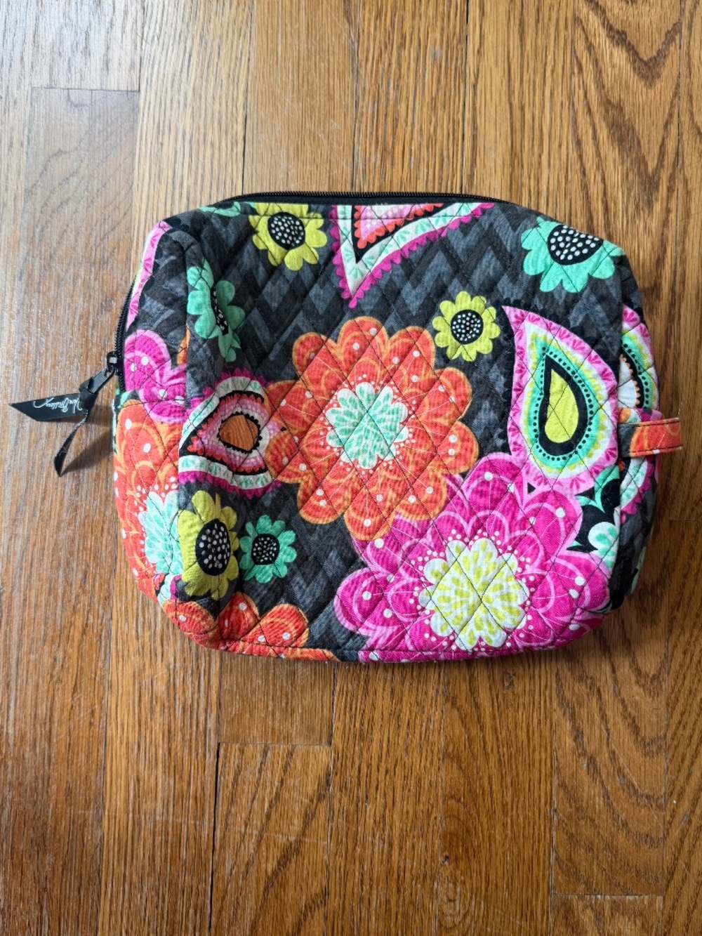 Used, Good Condition Vera Bradley Medium Cosmetic Bag Ziggy Zinnia